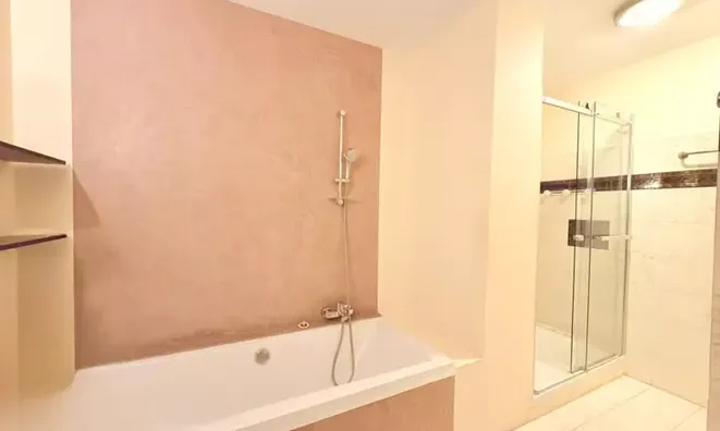 Недвижимость Villa Petit Juas: 10