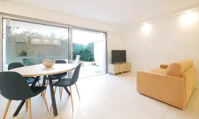 Недвижимость Villa Pointe Croisette: 1