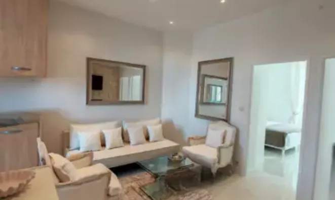 Недвижимость Villa Petit Juas: 18