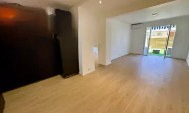 Недвижимость Villa Petit Juas: 2