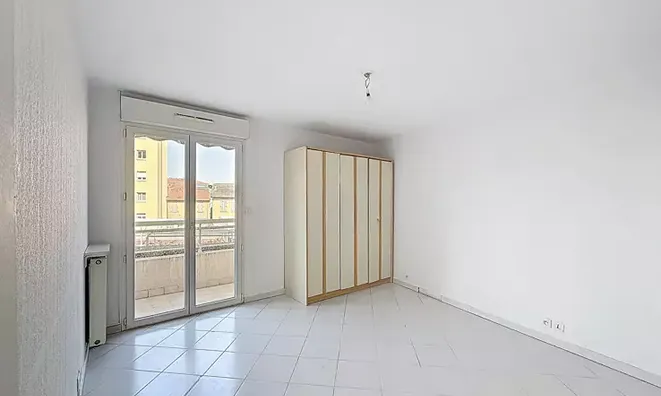 Недвижимость Villa La Bocca: 4