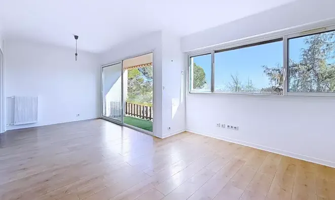 Недвижимость Villa La Bocca Nord: 1