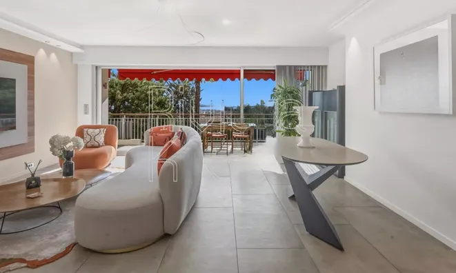 Недвижимость Villa Petit Juas: 4