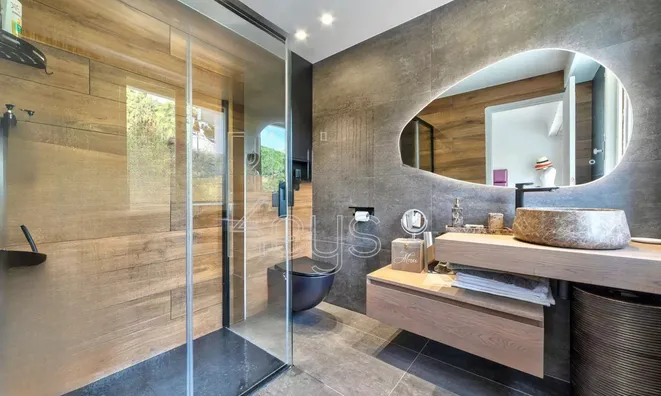 Недвижимость Villa Petit Juas: 13