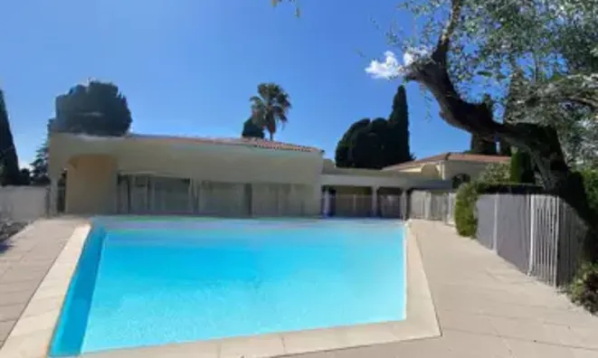 Недвижимость Home République Cannes: 6