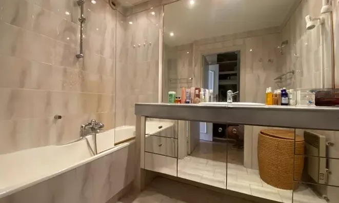 Недвижимость Home République Cannes: 10