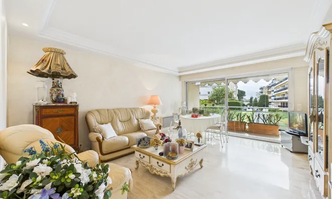 Недвижимость House Cannes: 1