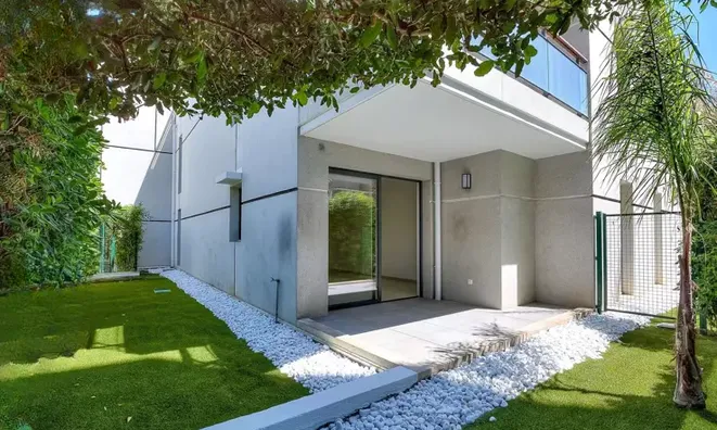 Недвижимость Villa Californie: 10