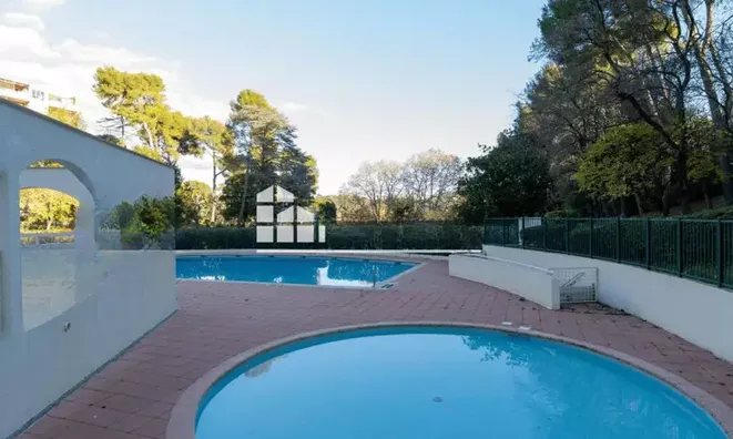 Недвижимость Villa Cannes La Bocca Nord: 1