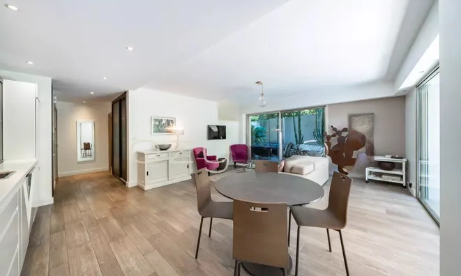 Недвижимость Villa Pointe Croisette: 4