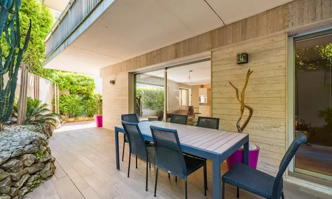 Недвижимость Villa Pointe Croisette: 16