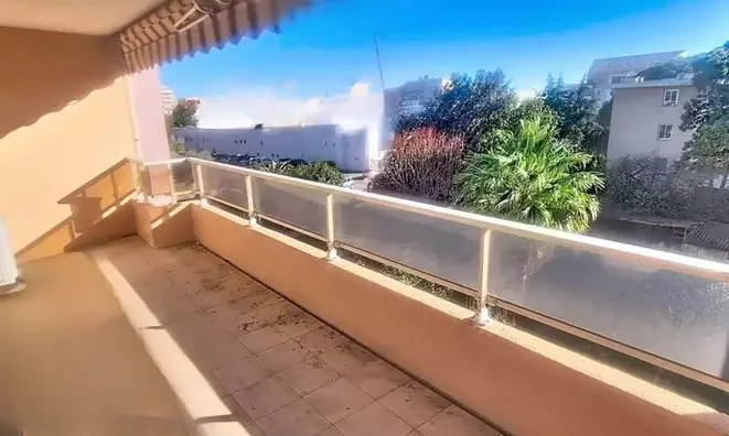 Недвижимость Villa Cannes La Bocca: 1