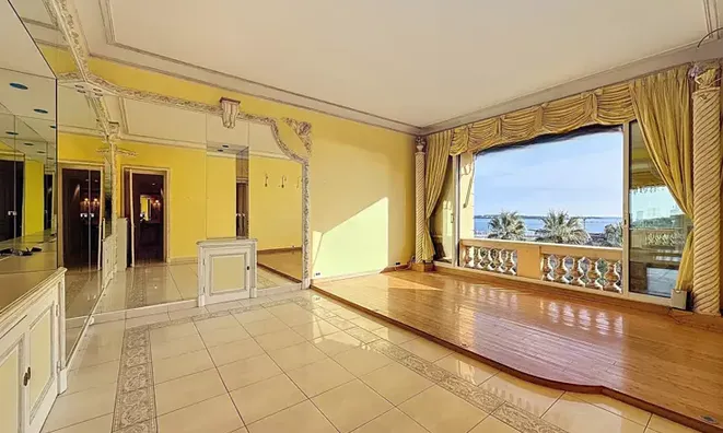 Недвижимость Villa Petit Juas: 4