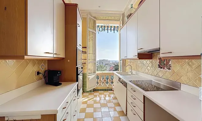 Недвижимость Villa Petit Juas: 7