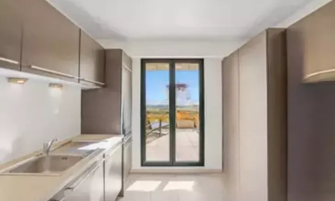 Недвижимость Villa République Cannes: 6