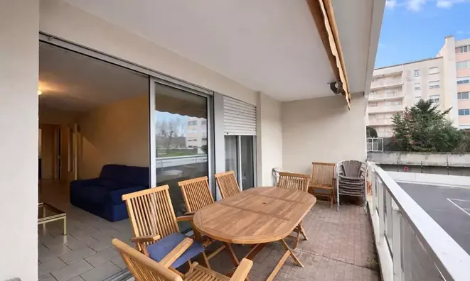 Недвижимость Villa La Bocca: 1