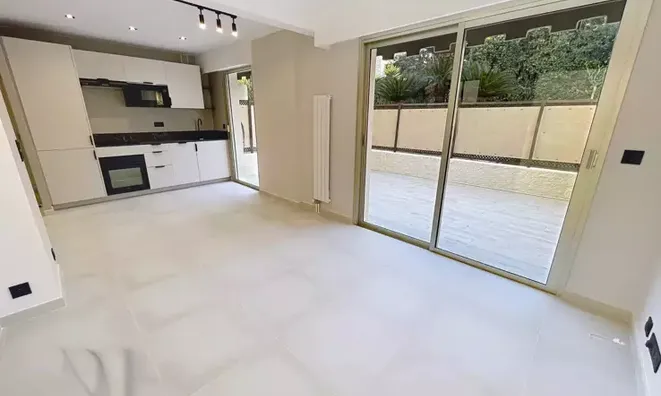 Недвижимость Villa Cannes Carnot: 1