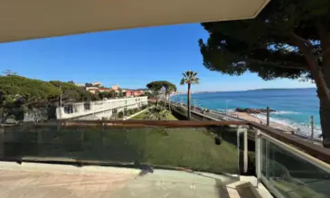 Недвижимость Villa La Bocca: 3