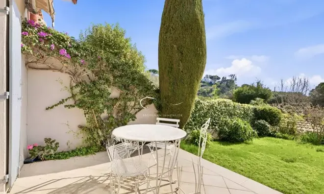 Недвижимость Villa Croix des Gardes: 4