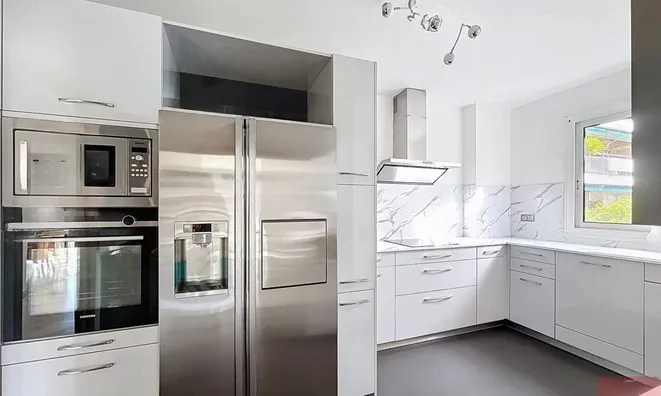 Недвижимость Villa Petit Juas: 3