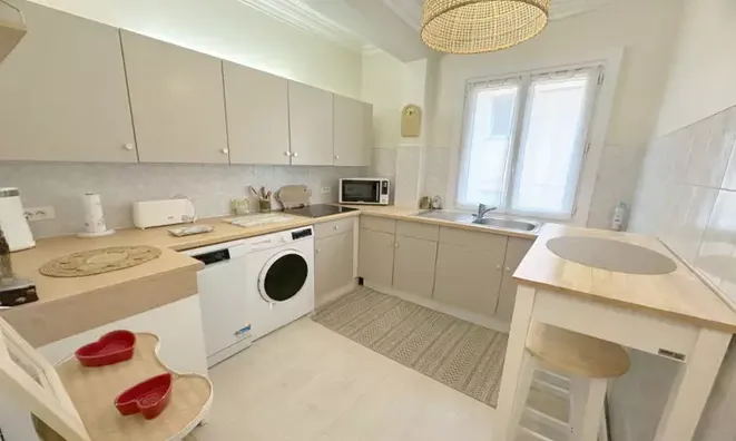 Недвижимость Estate Maure Vieille: 16