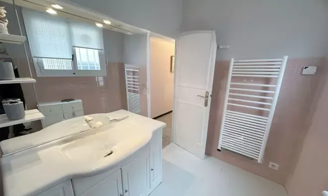 Недвижимость Estate Maure Vieille: 22