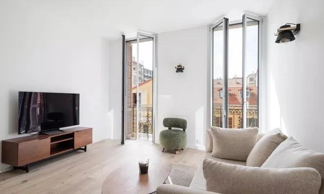 Недвижимость House Cannes: 1