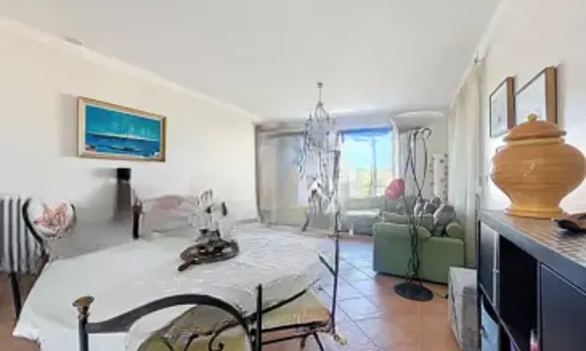 Недвижимость Villa Croix des Gardes: 11