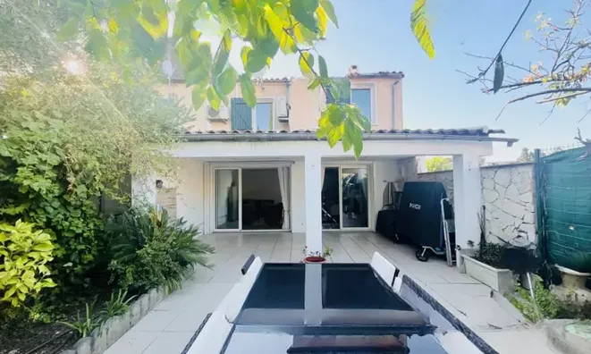 Недвижимость Villa La Bocca Nord: 1