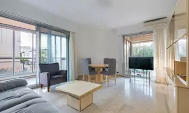 Недвижимость Villa Pointe Croisette: 2