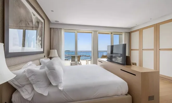 Недвижимость Villa Pointe Croisette: 11