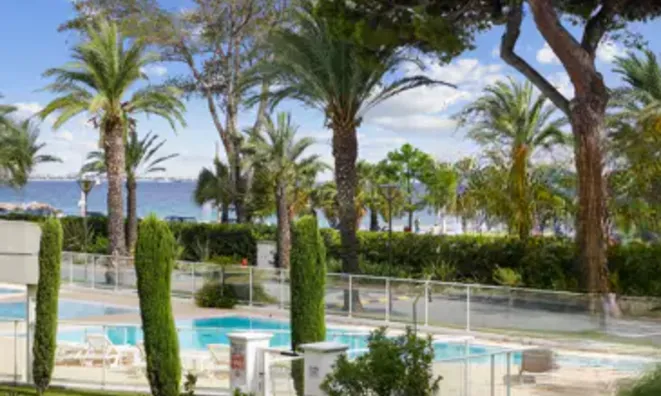 Недвижимость Villa La Bocca: 2