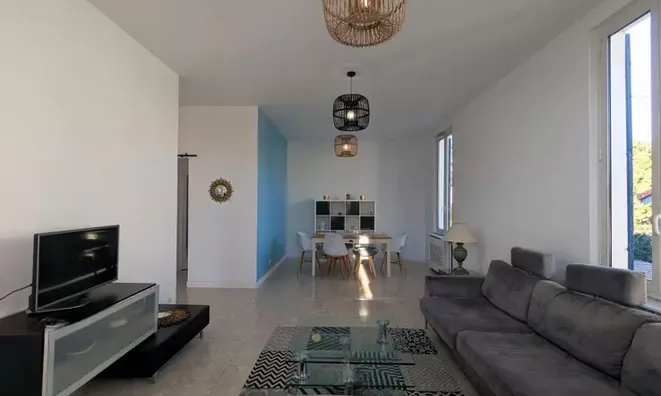 Недвижимость Villa La Bocca: 1