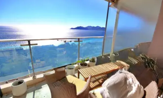 Недвижимость Villa Croix des Gardes: 12