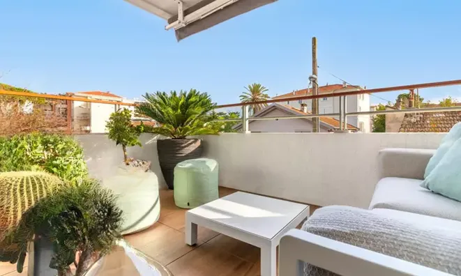 Недвижимость House Cannes: 1