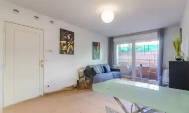 Недвижимость Villa Petit Juas: 2