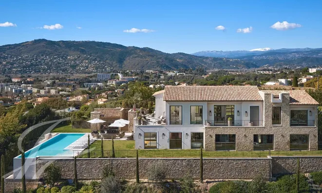 Недвижимость Villa Croix des Gardes: 2