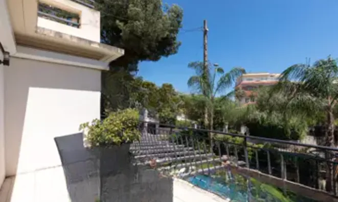 Недвижимость Villa Petit Juas: 17