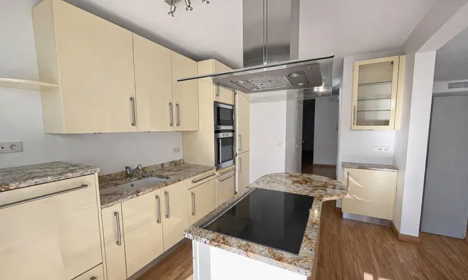 Недвижимость Villa République Cannes: 7