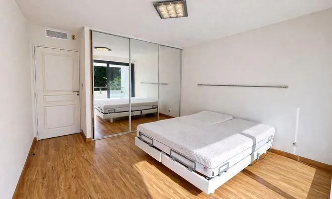 Недвижимость Villa République Cannes: 9