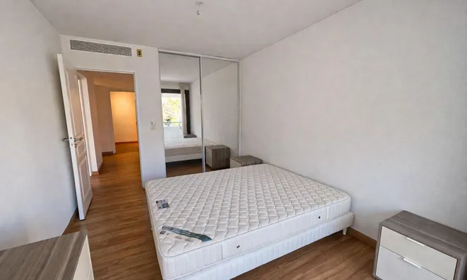 Недвижимость Villa République Cannes: 16