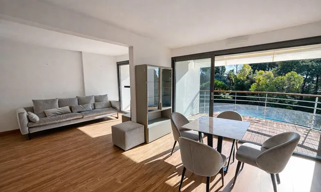 Недвижимость Villa République Cannes: 24