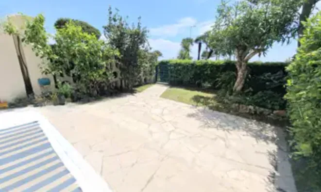 Недвижимость Villa La Bocca: 2