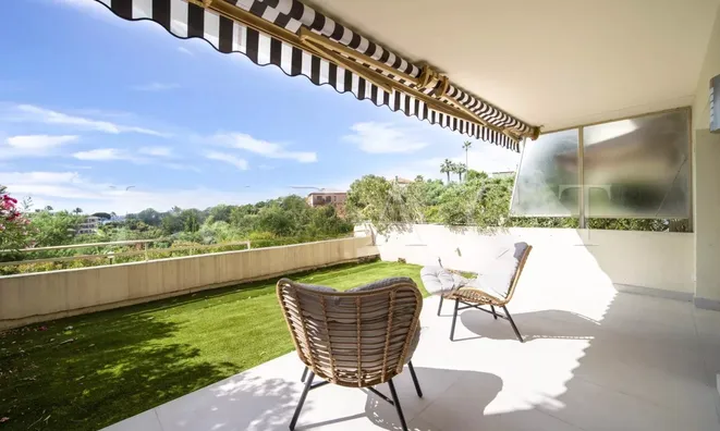 Недвижимость Villa Croix des Gardes: 2