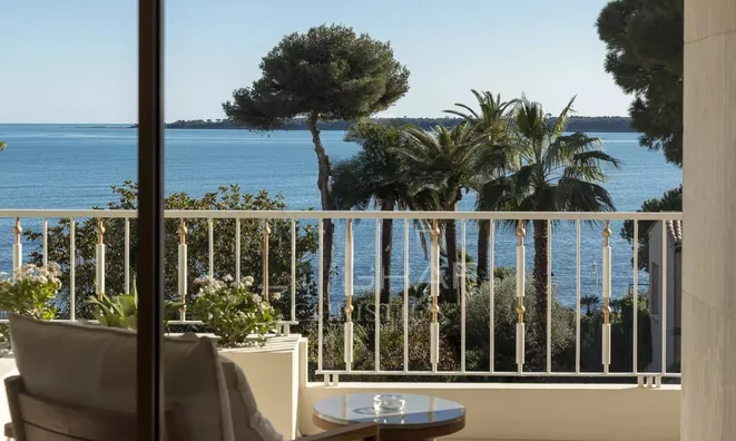 Недвижимость Villa Pointe Croisette: 3