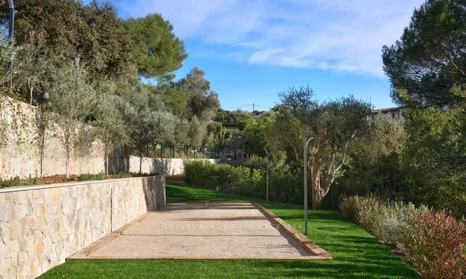 Недвижимость Villa Croix des Gardes: 10