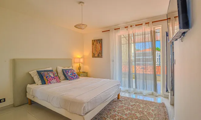 Недвижимость Villa République Cannes: 4