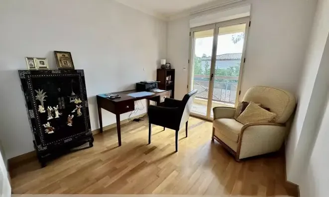 Недвижимость Villa Croix des Gardes: 17