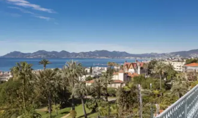 Недвижимость Estate Cannes: 2