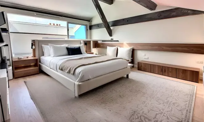 Недвижимость Property Name: Residence Cannes Centre: 7